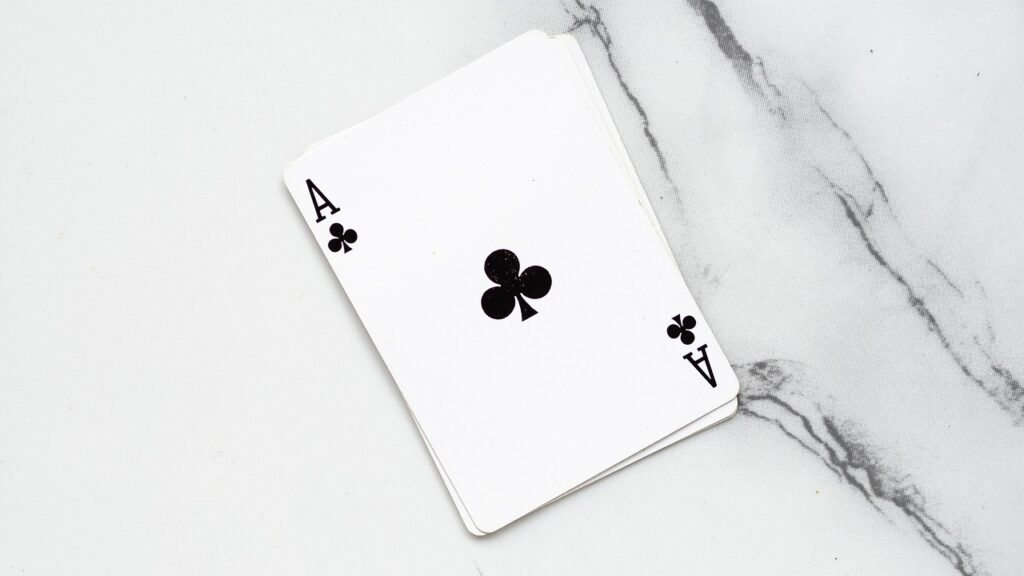 https://www.reddit.com/r/poker/comments/1u9hmxg/just_witnessed_the_most_brutal_examples_of/ - 连续两手牌遭遇AA被逆转、葫芦撞金刚?波动来袭如何应对