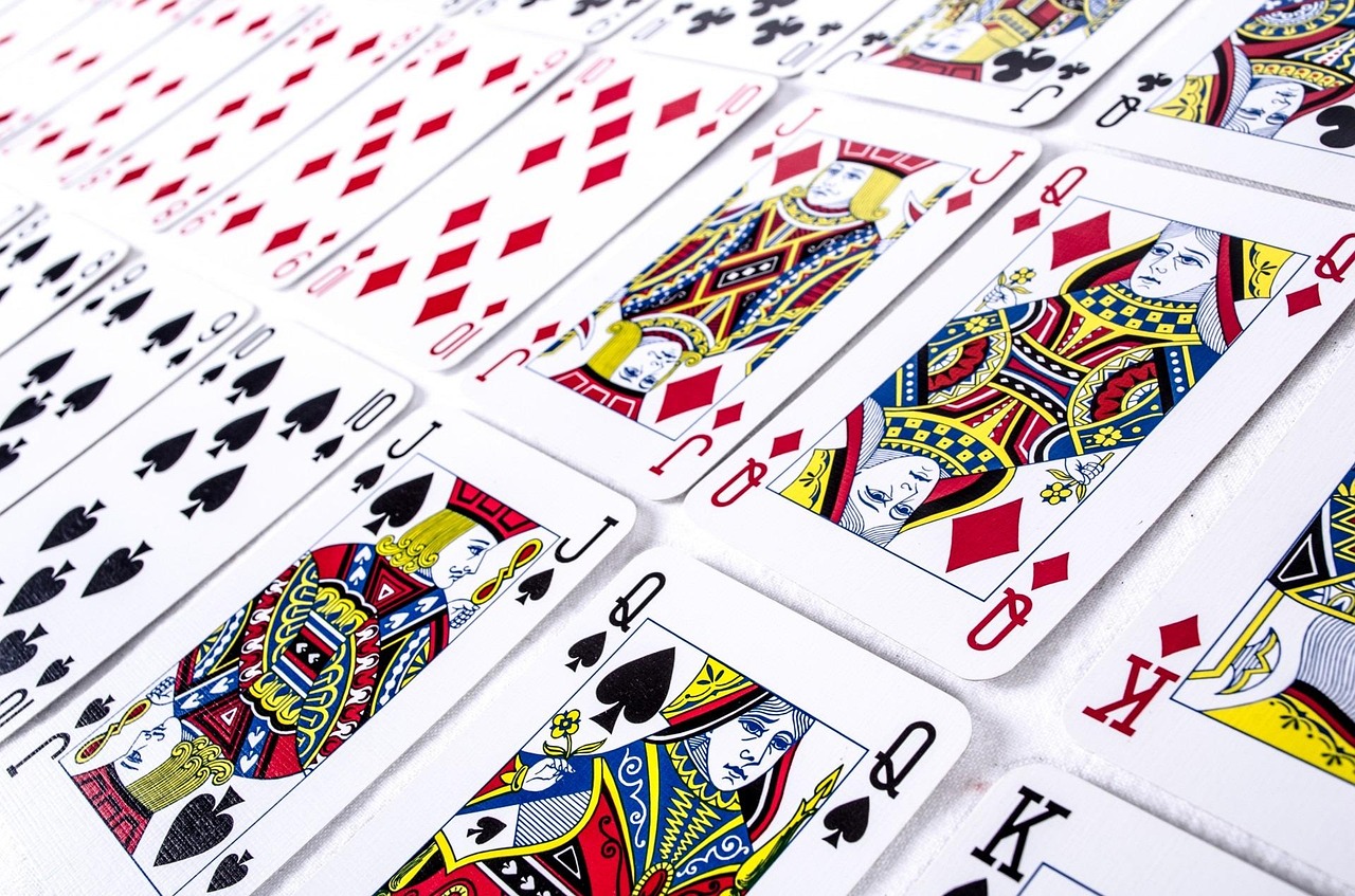 https://www.reddit.com/r/poker/comments/1u9hmxg/just_witnessed_the_most_brutal_examples_of/ - 连续两手牌遭遇AA被逆转、葫芦撞金刚?波动来袭如何应对